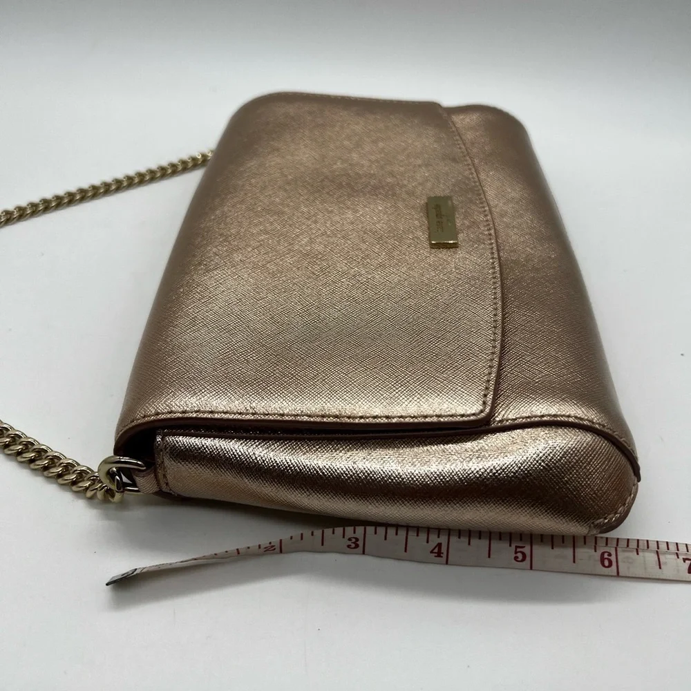 KATE SPADE ROSE GOLD METALLIC LEATHER HANDBAG WITH GOLD CHAIN STRAP